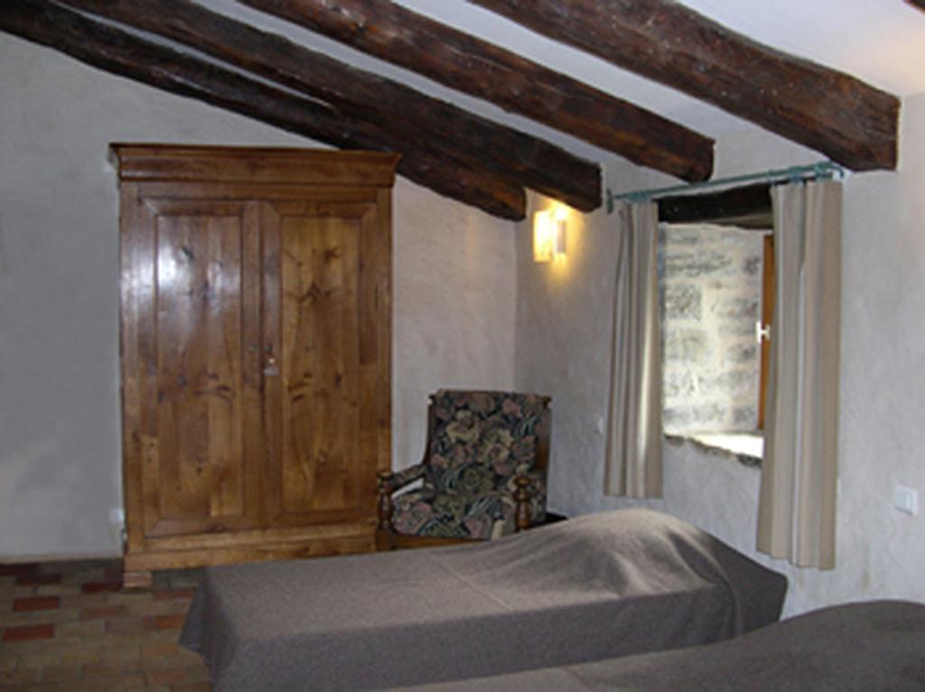 Bed and Breakfast La Bergerie Sainte-Eulalie-de-Cernon Pokoj fotografie